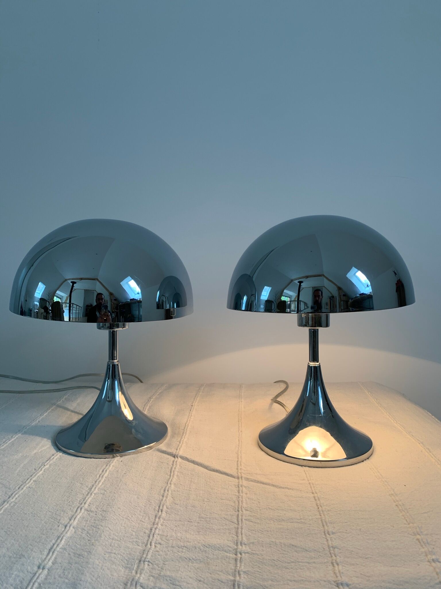 Pair of space age chrome mushroom lamps