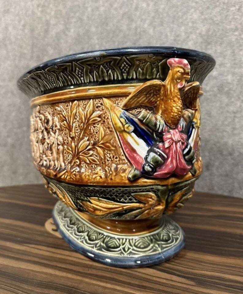 Very Important polychrome earthenware planter, French work from the 19th century.