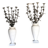 Paire de vases en marbre de carrare, bouquet de fleurs en bronze