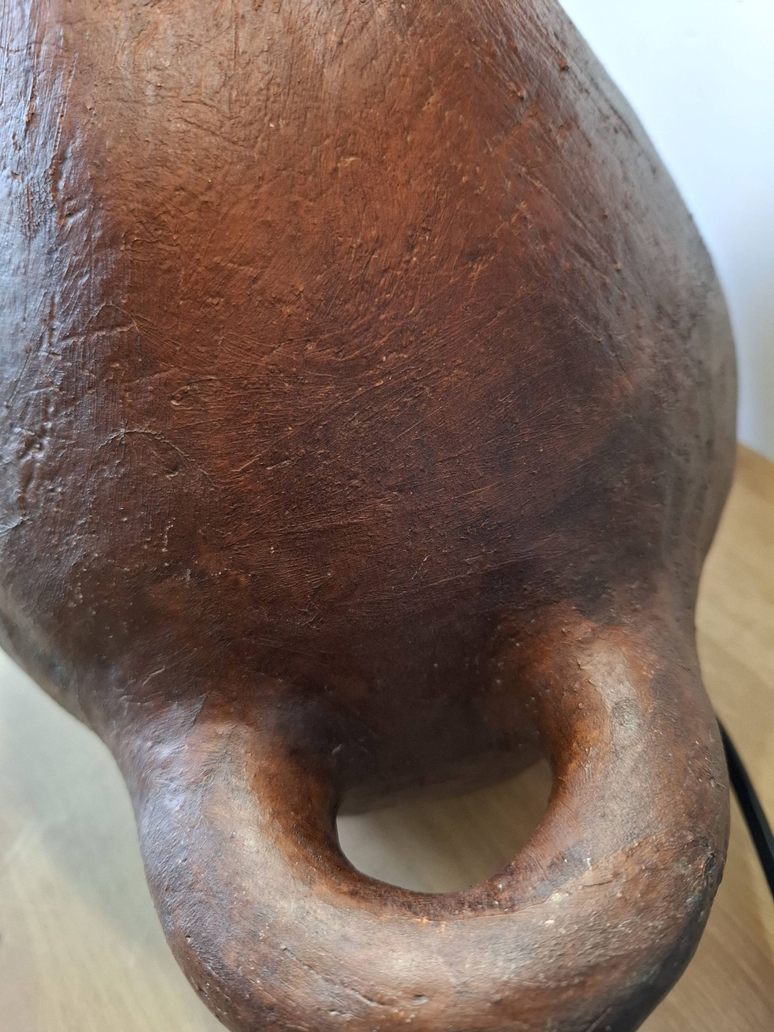 Lampe en terre cuite ancienne