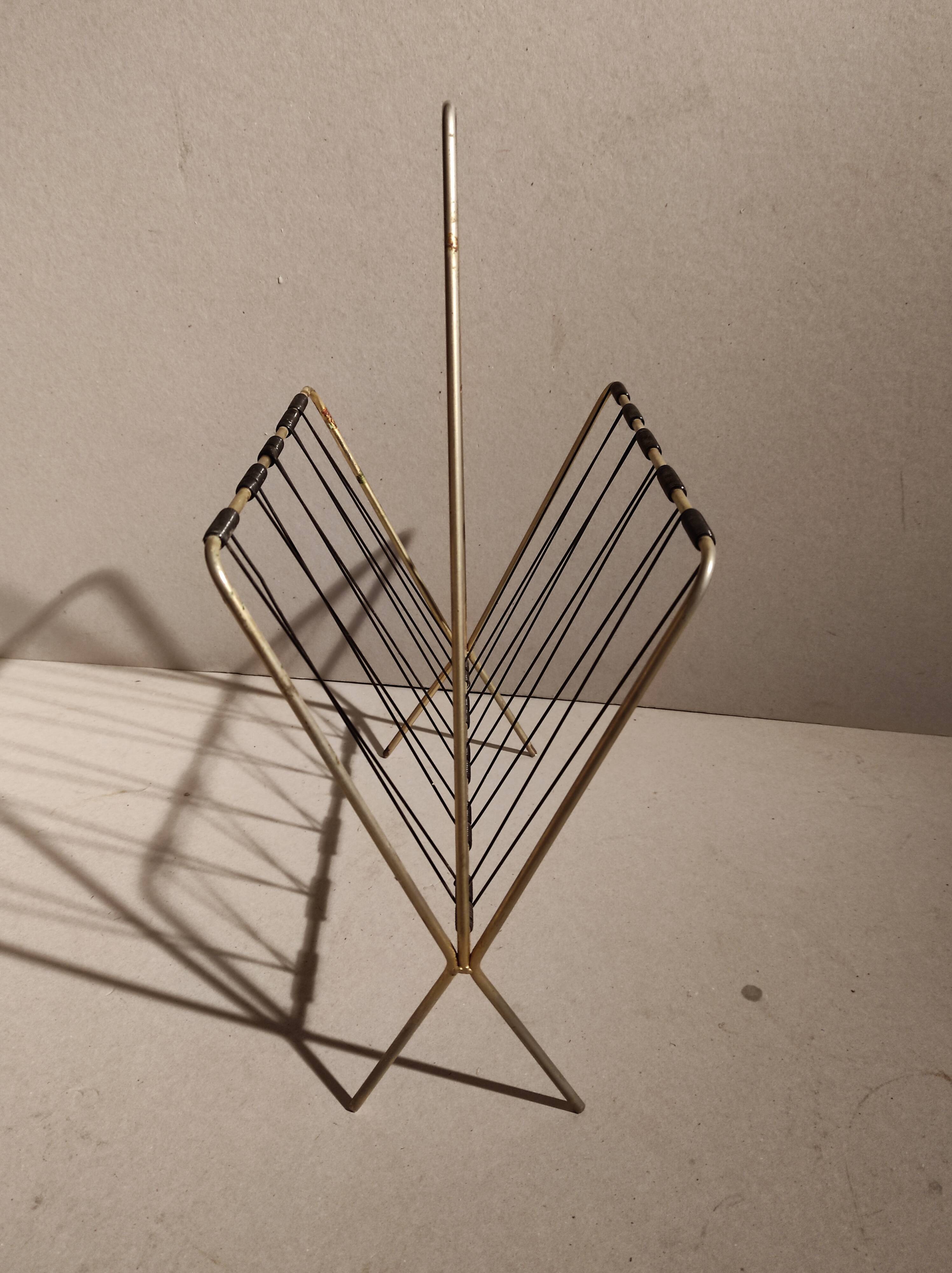 Vintage gold metal and black scoubidou magazine holders