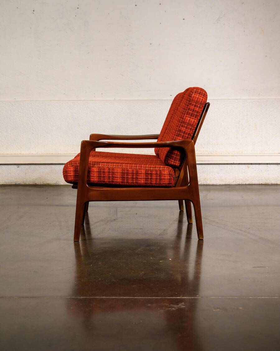 Scandinavian two-seater bench