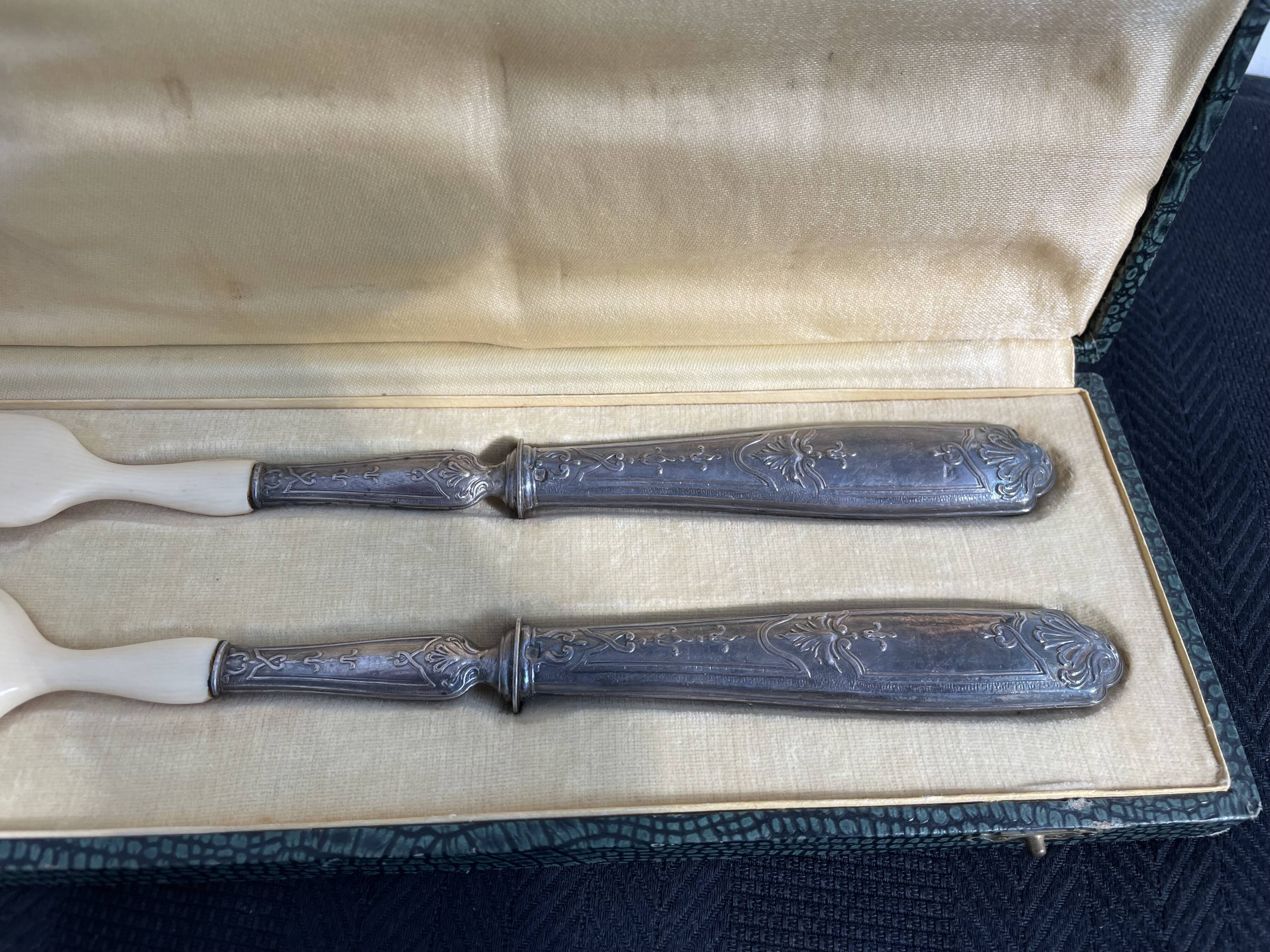 Covered with fish service, stuffed silver, Ivorian, France