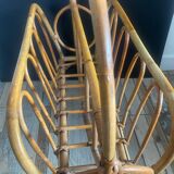 Porte revue vintage en rotin