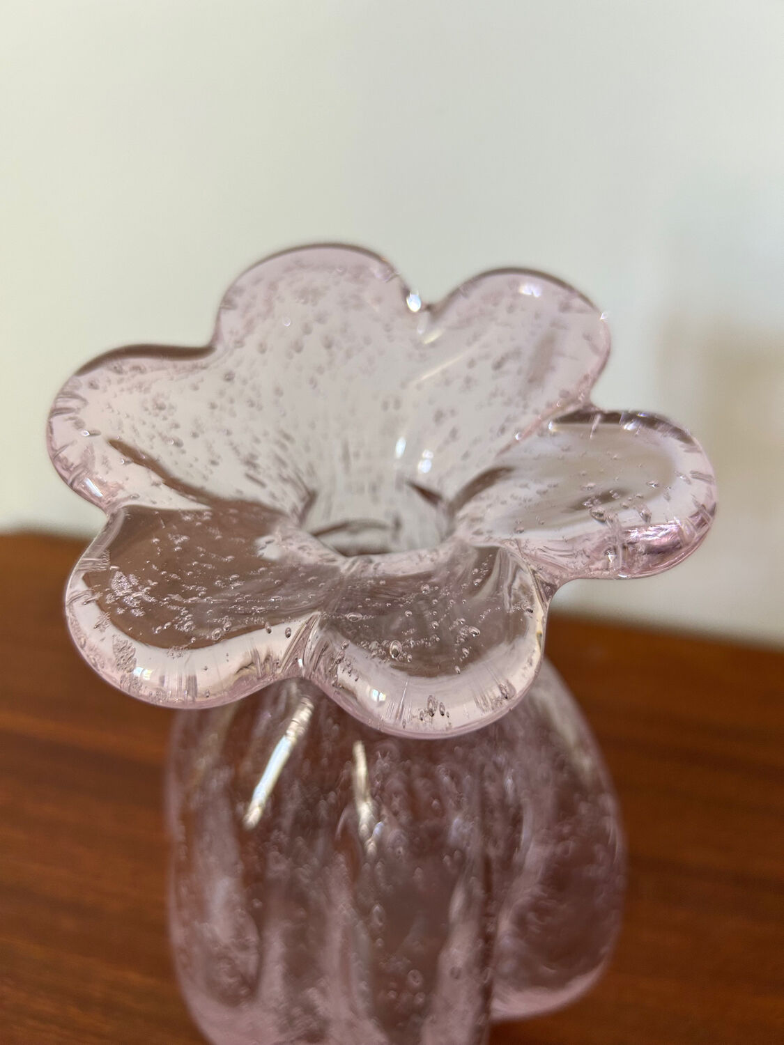 Antique Murano soliflore vase