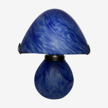 Lampe champignon  en pâte de verre bleu marmoréen et métal brossé ,Vincent Cadeau. Bon état.