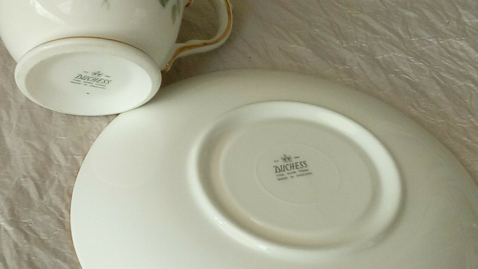 Cup english porcelain model duchess n°2