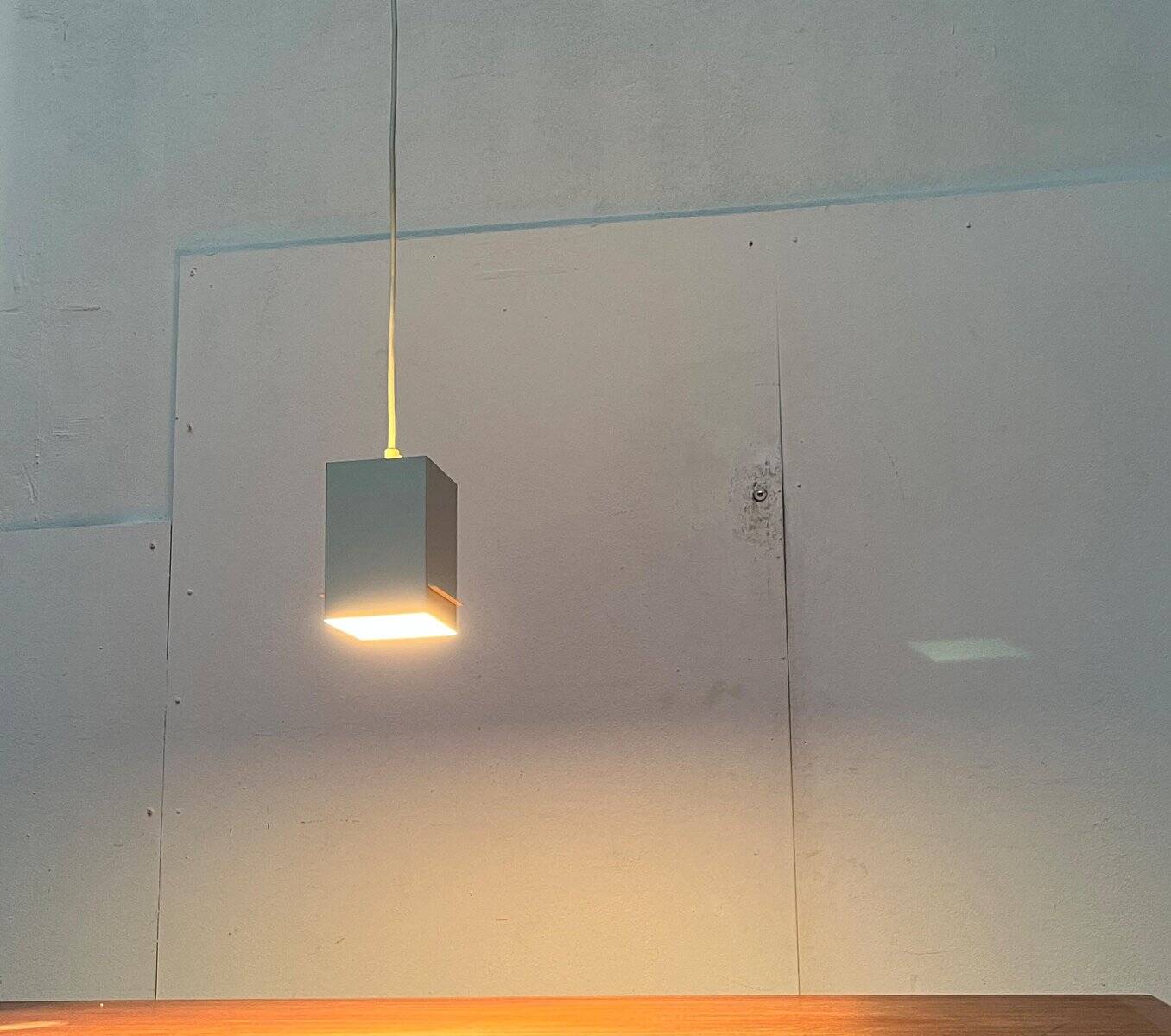 Minimalist cubic metal suspension, mid-century, 1960s.