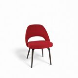 “Conference” chair by Eero Saarinen for Knoll