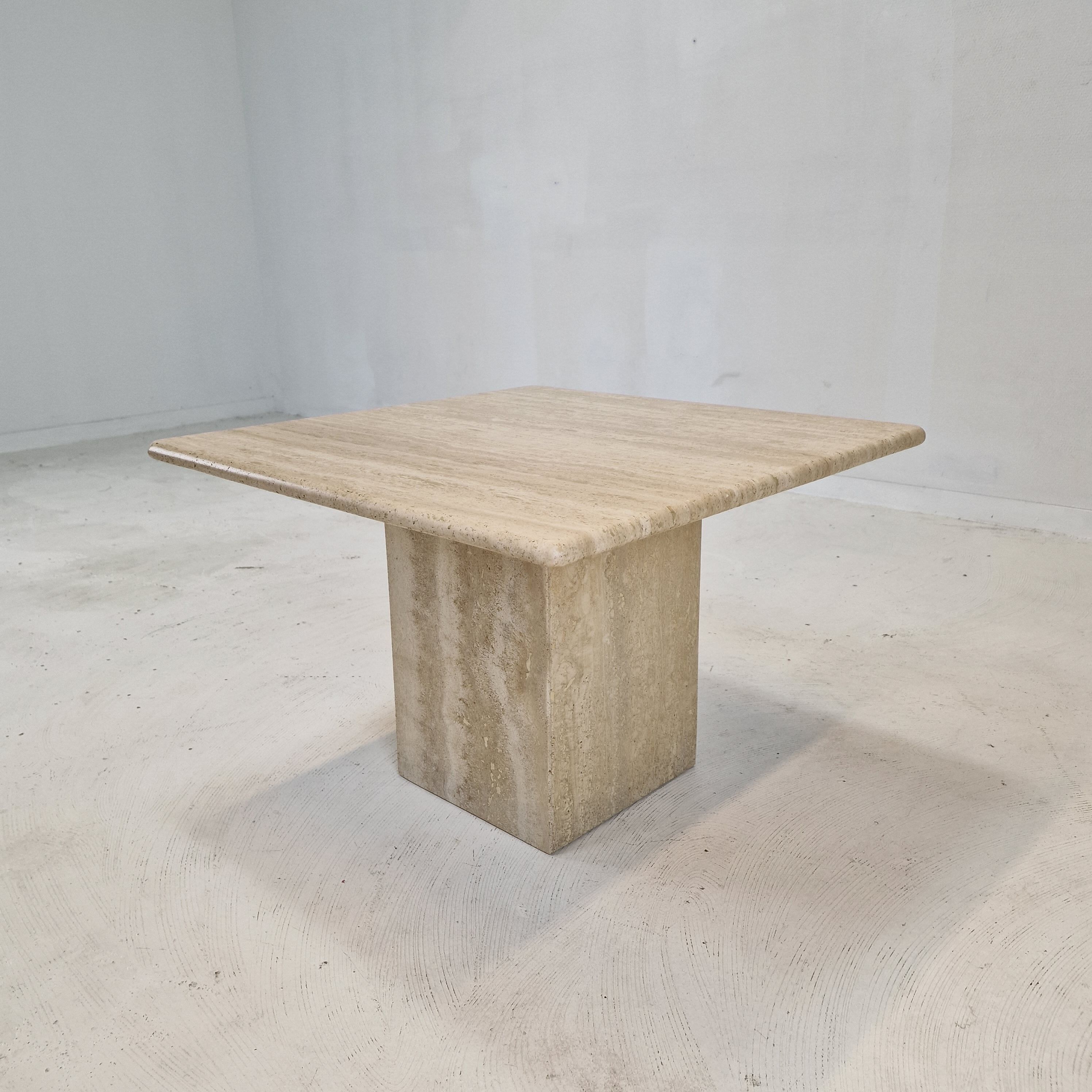 Table basse en travertin, années 1980