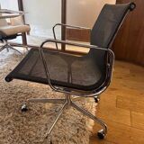 Set of 7 Charles and Ray Eames armchairs by Vitra model EA 117