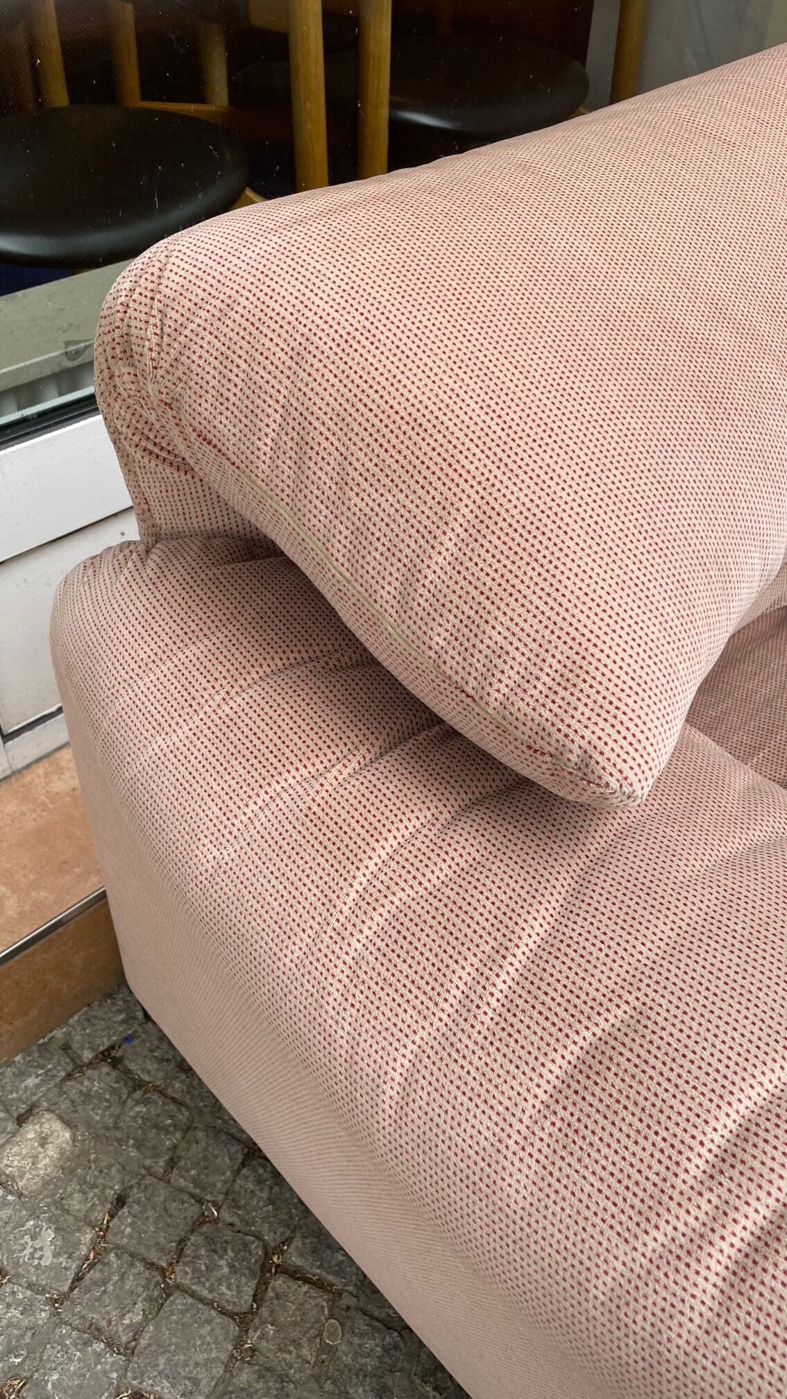 Maralunga sofa of cassina of the 80s design vico magistretti