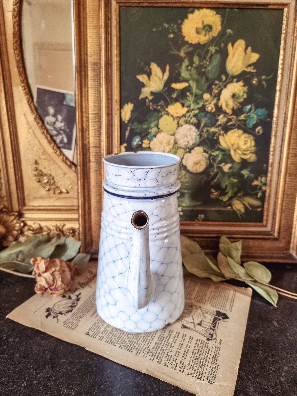 Large enameled coffee pot