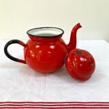 Red enamelled teapot from the 70s