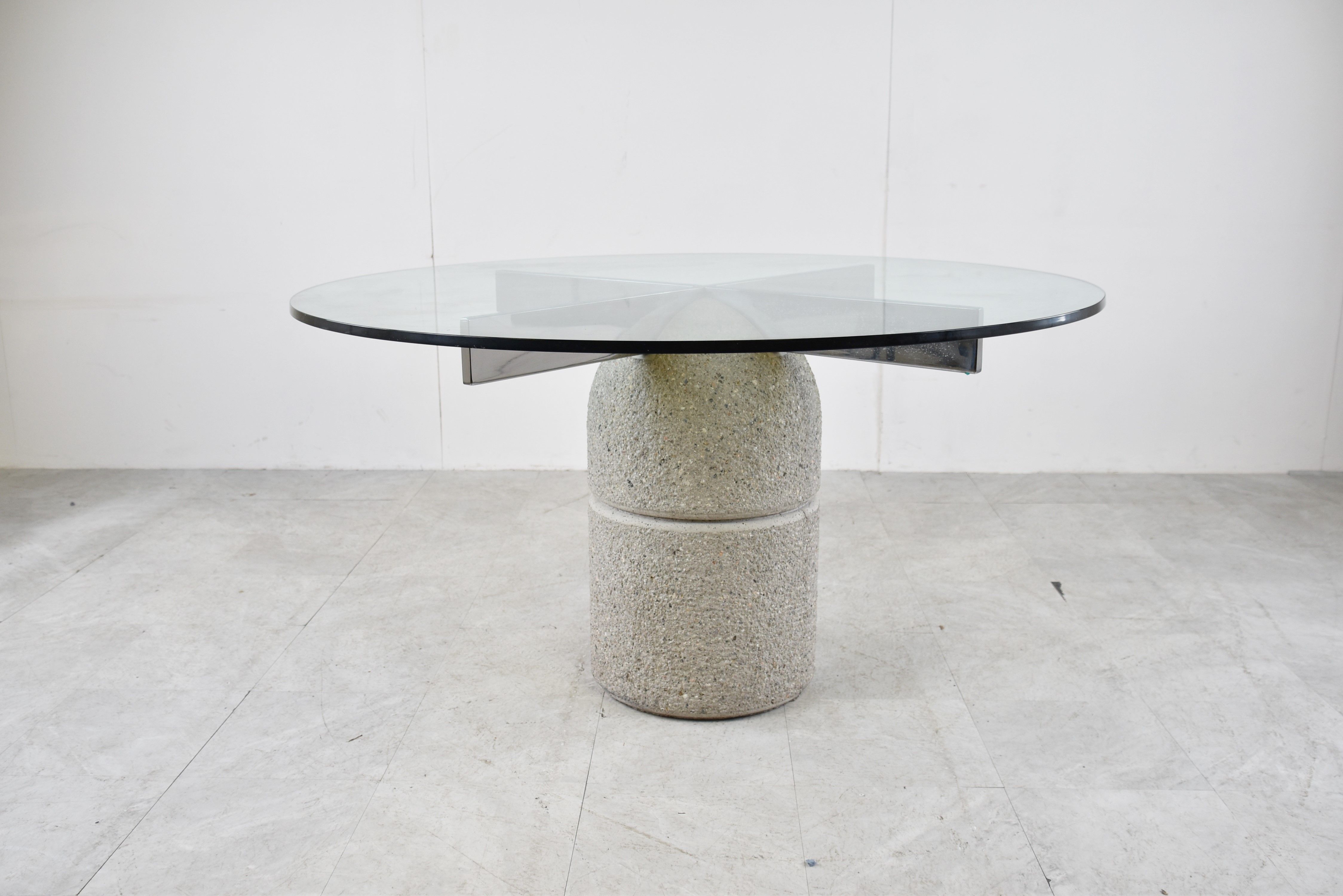 Giovanni Offredi "Paracarro" dining table for Saporiti, 1970s