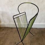 Metal magazine rack