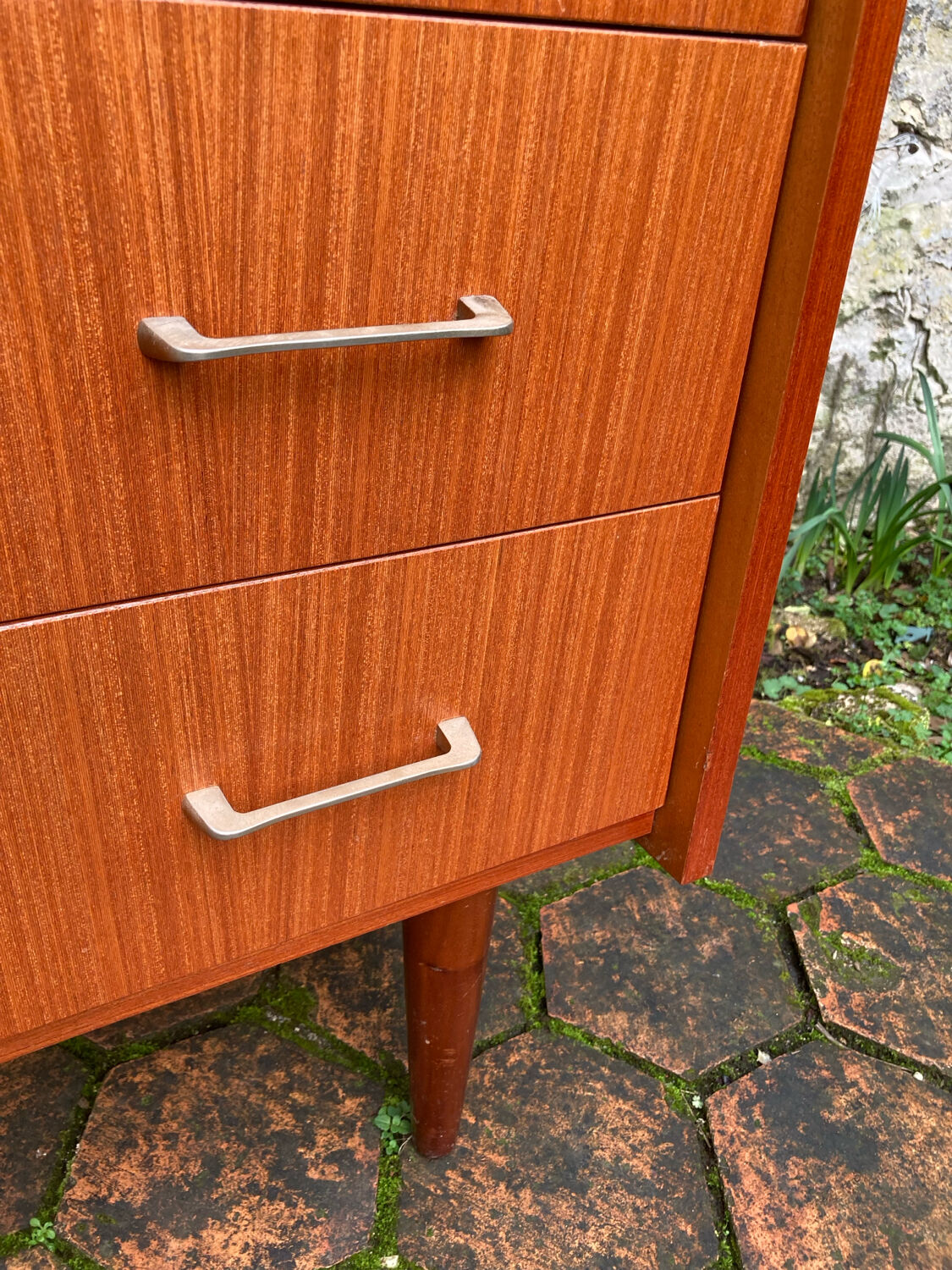Vintage 1960s chest of drawers