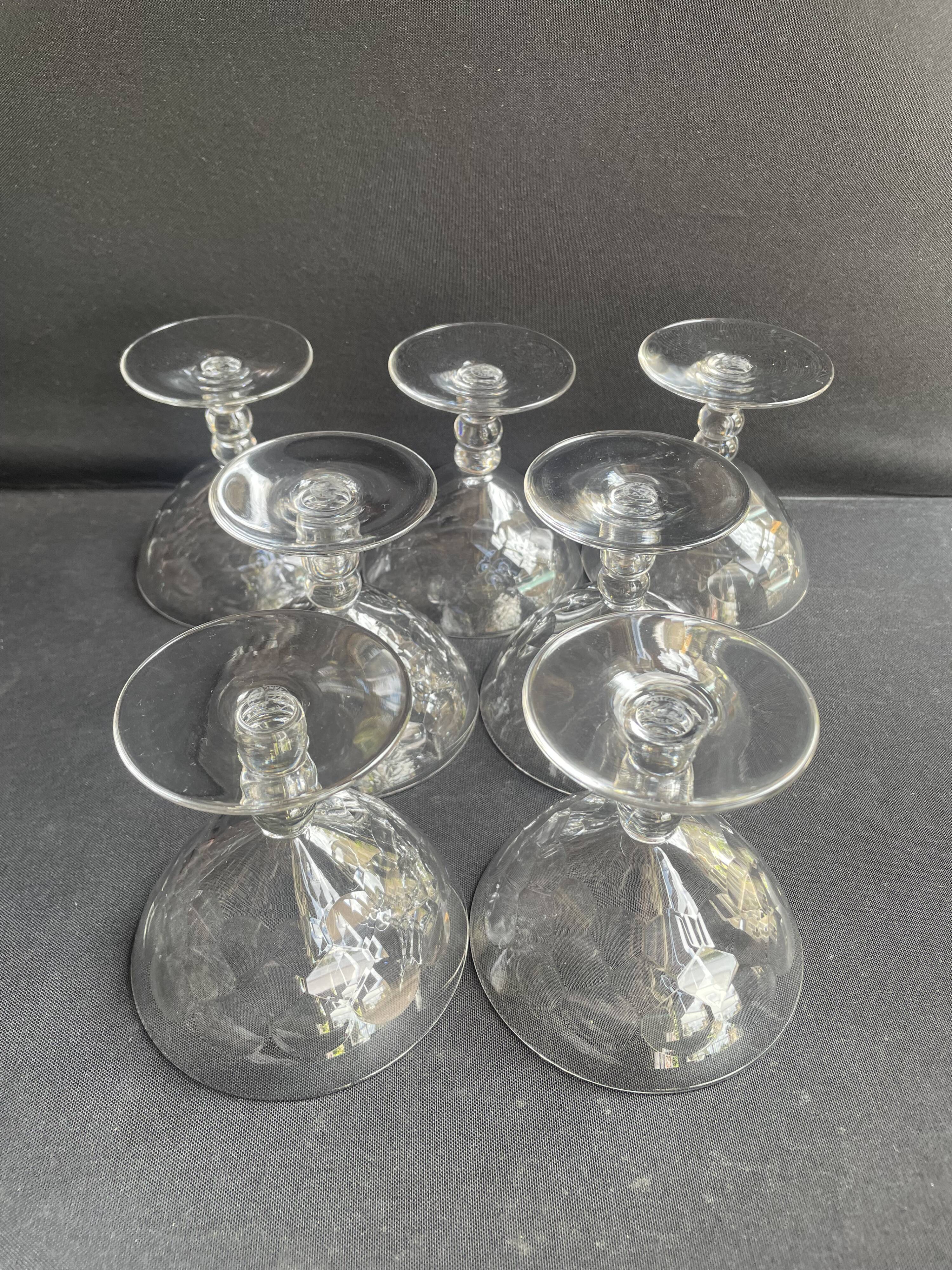 7 Baccarat Saint Hélier champagne glasses