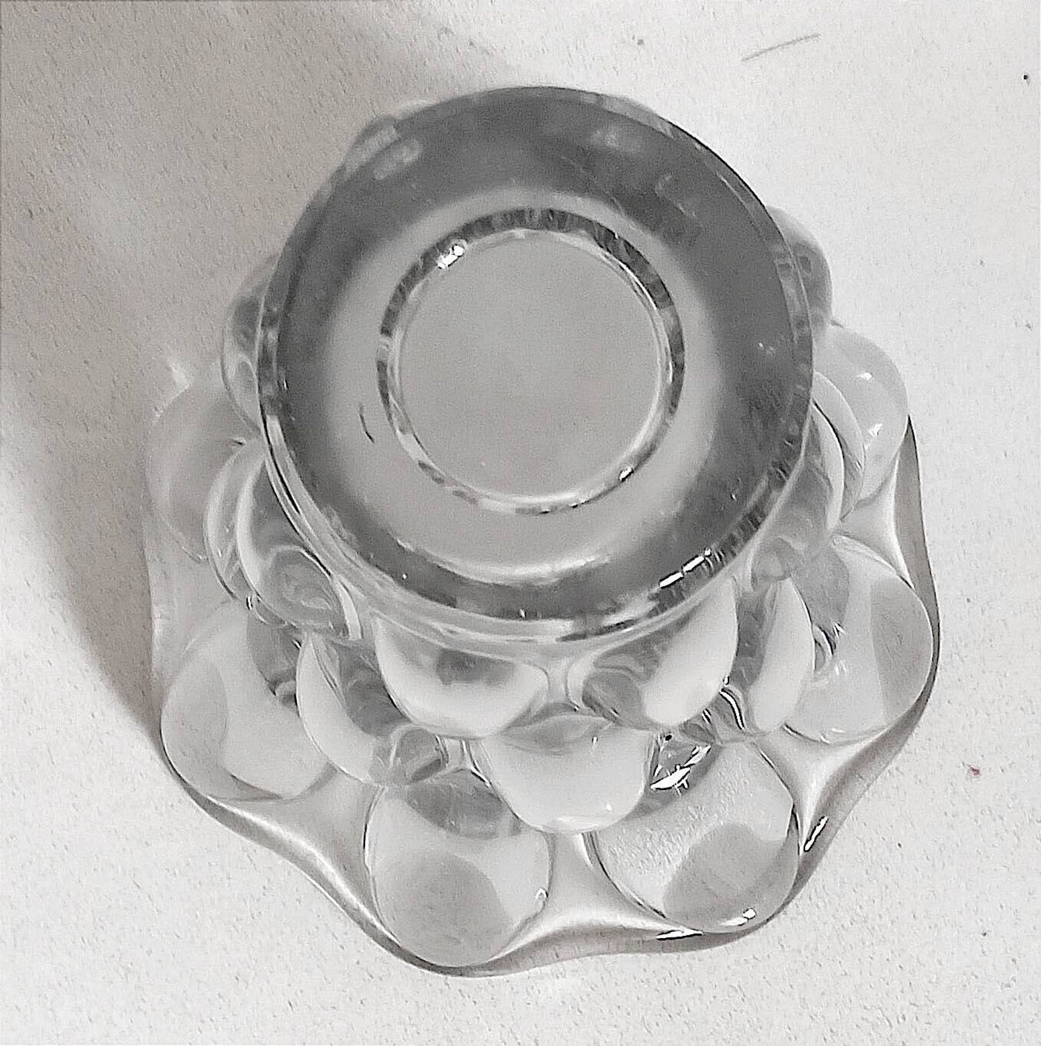 PIerre D'Avesn crystal honeycomb vase Height 20.7 cm