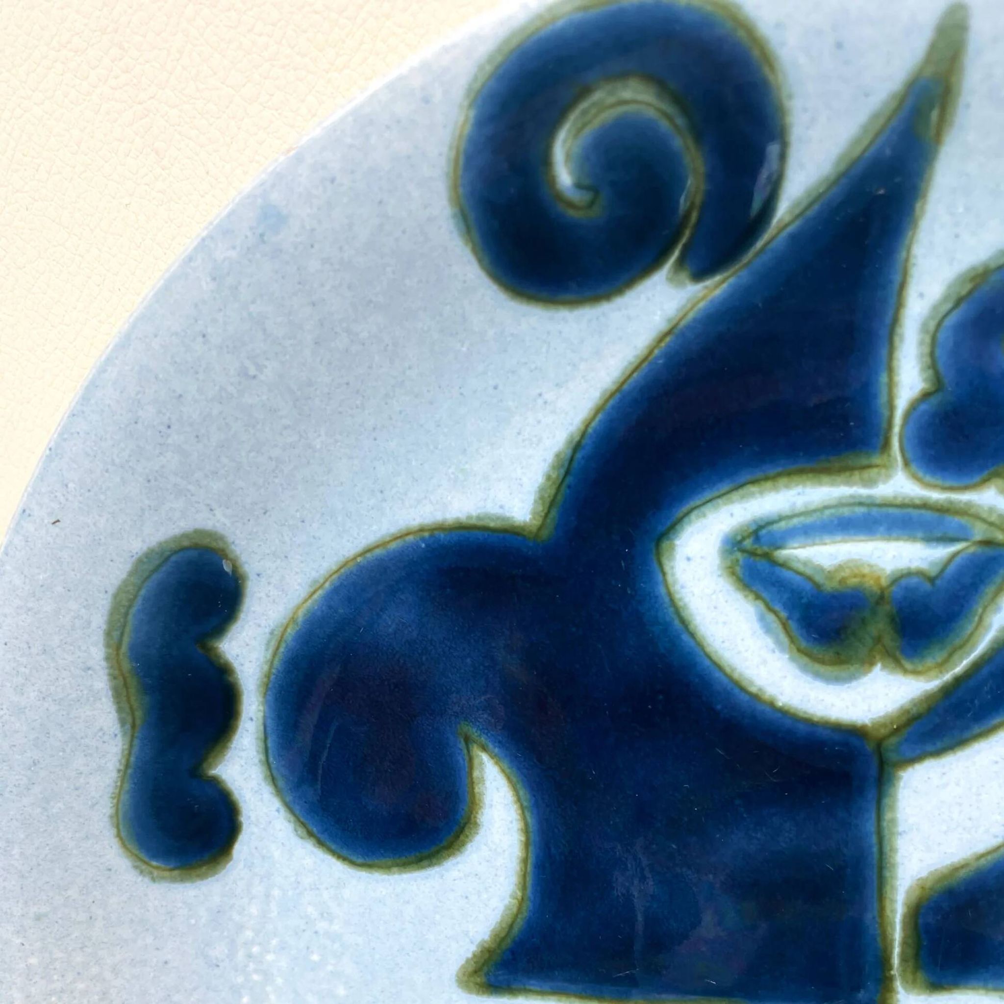 Yvonne Gisclard-Cau blue ceramic cut from French modernist design of the 1960s.
