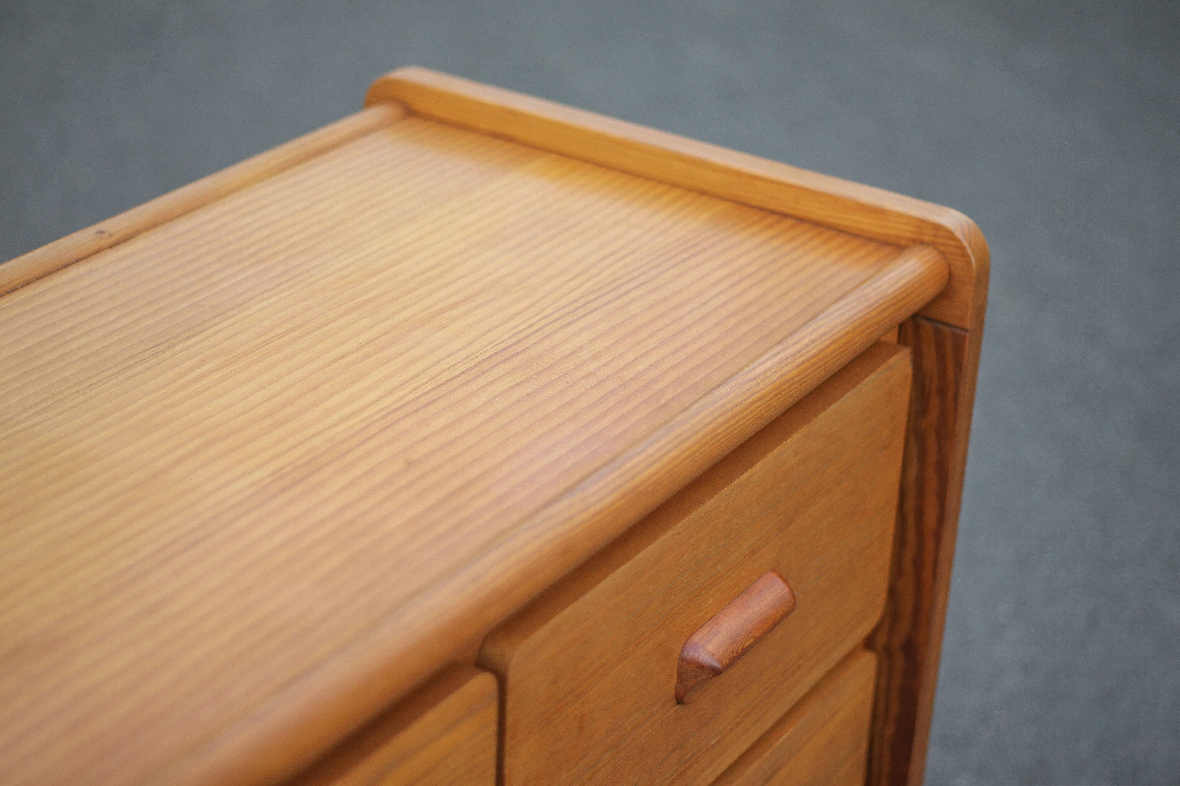 Vintage chest of drawers, pine assembly chest of drawers, Gautier chest of drawers, storage furniture, wooden furniture