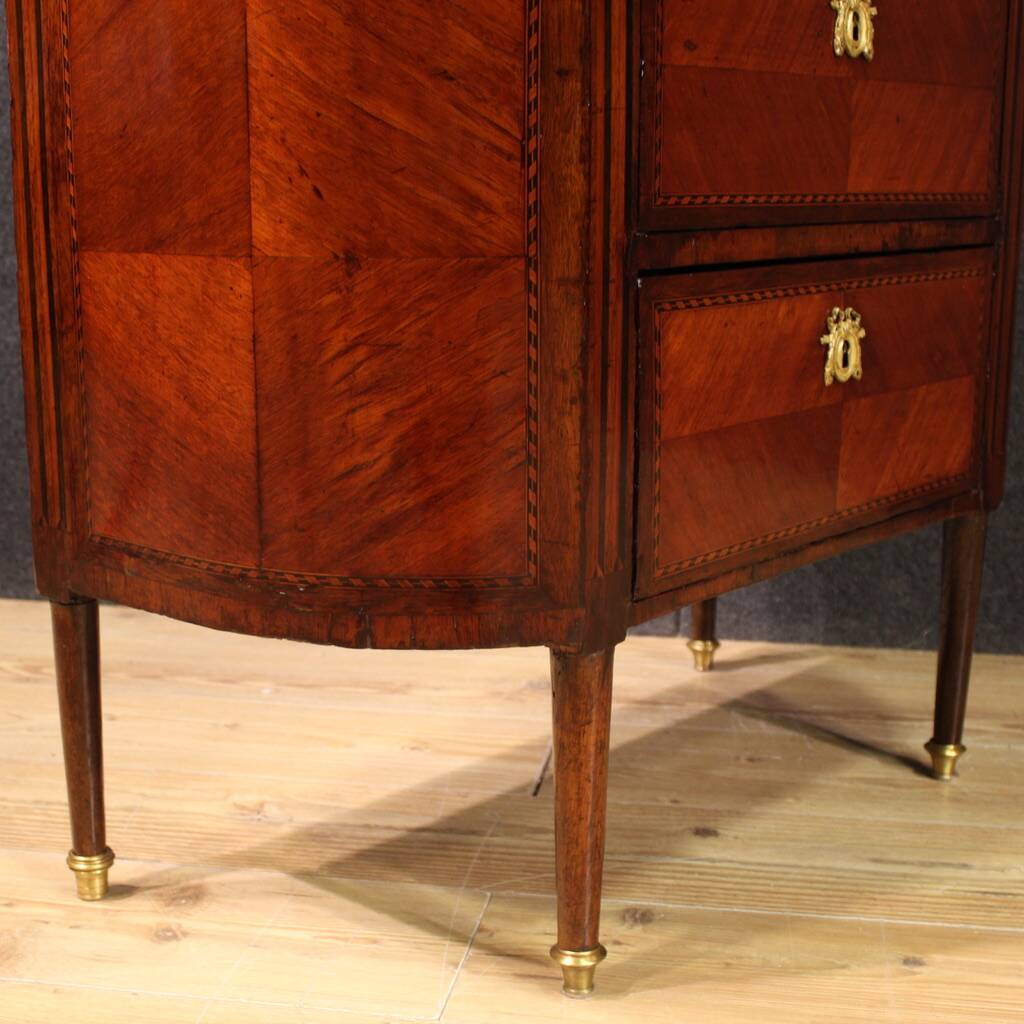 Petite commode française Napoléon III du XIXe siècle avec dessus en marbre