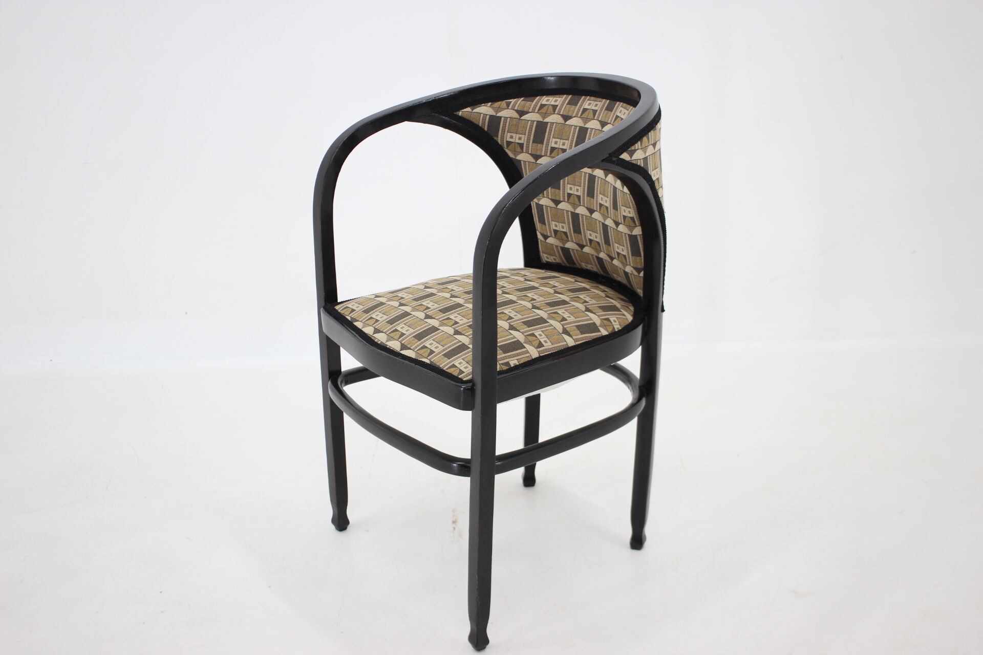 Armchair No.6517 for Thonet, Austria