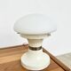 Paire de lampes champignon — Opaline blanche et métal laqué — Années 70