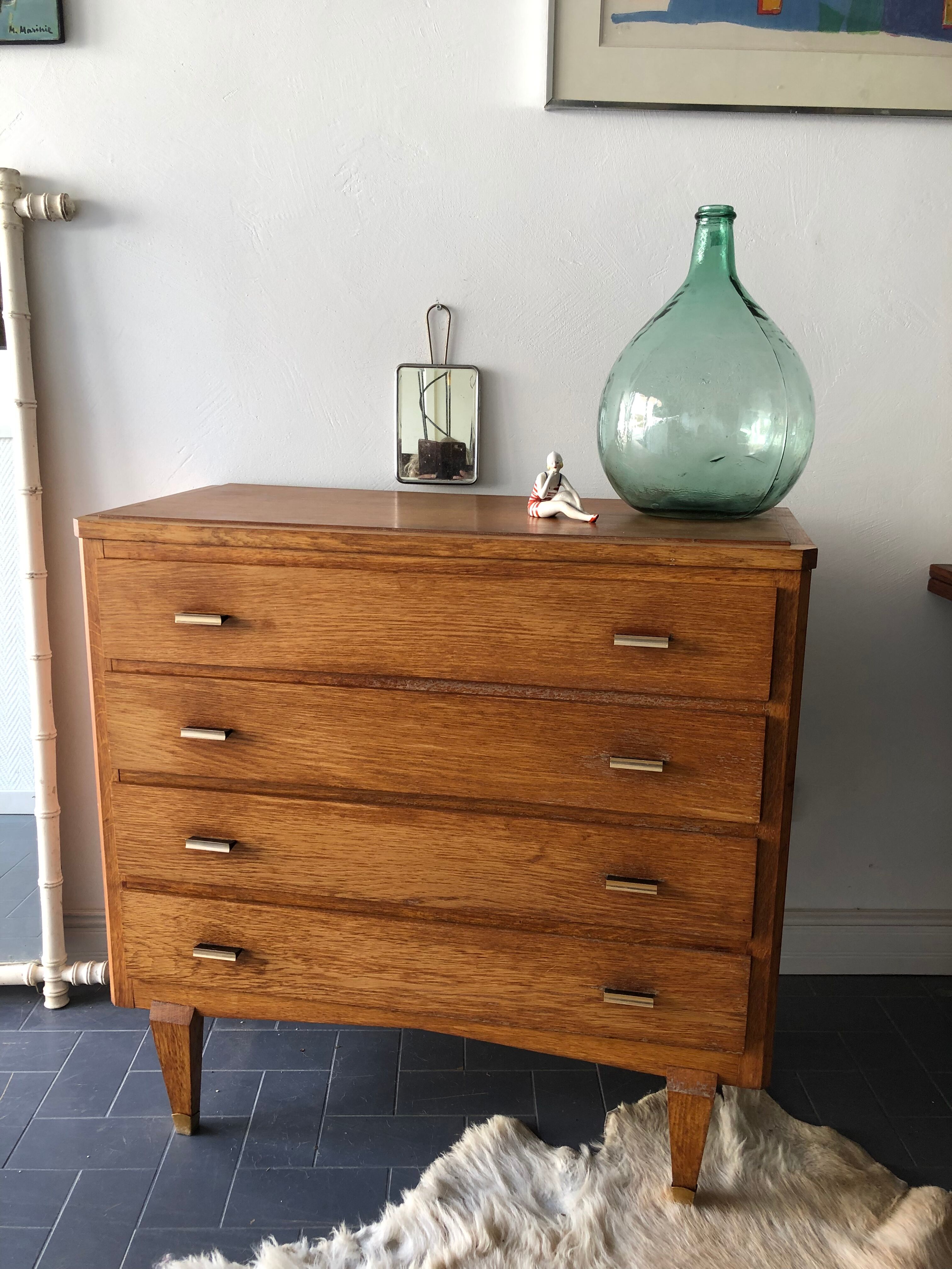 Vintage chest of drawers