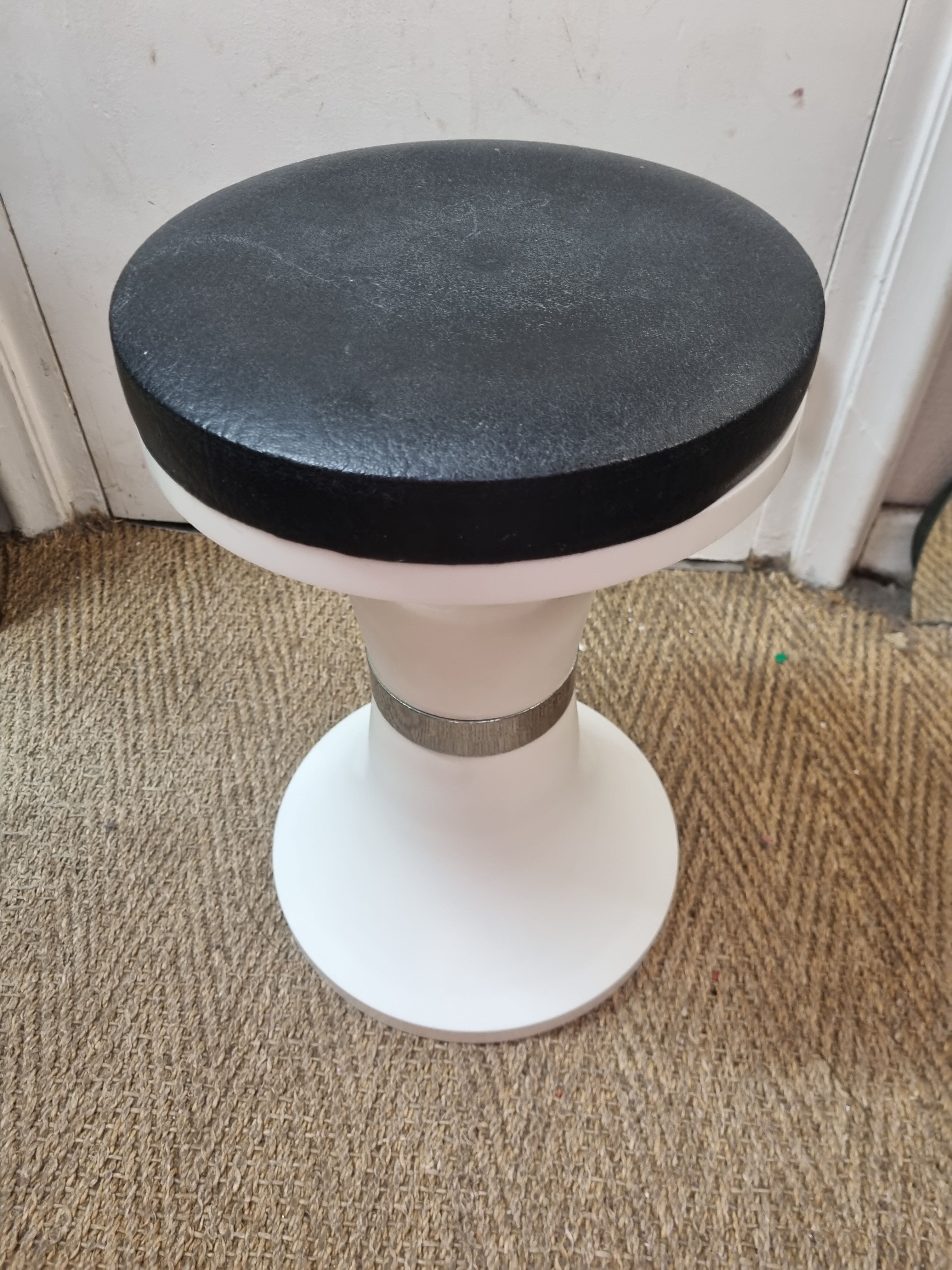 Stool tam tam top skaï black from 1970