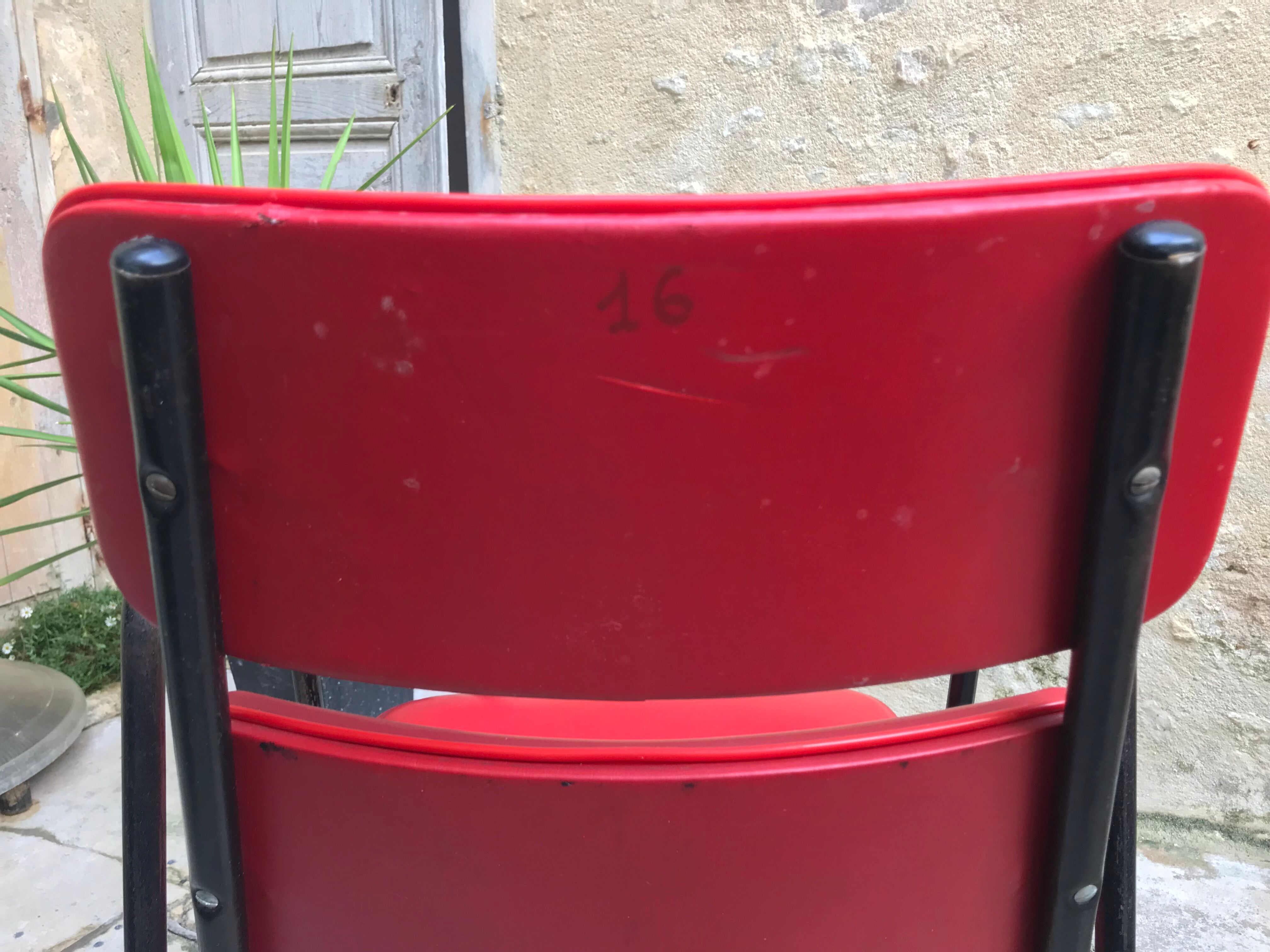 Pair of armchairs in red skai 1950 vintage design 50s 70