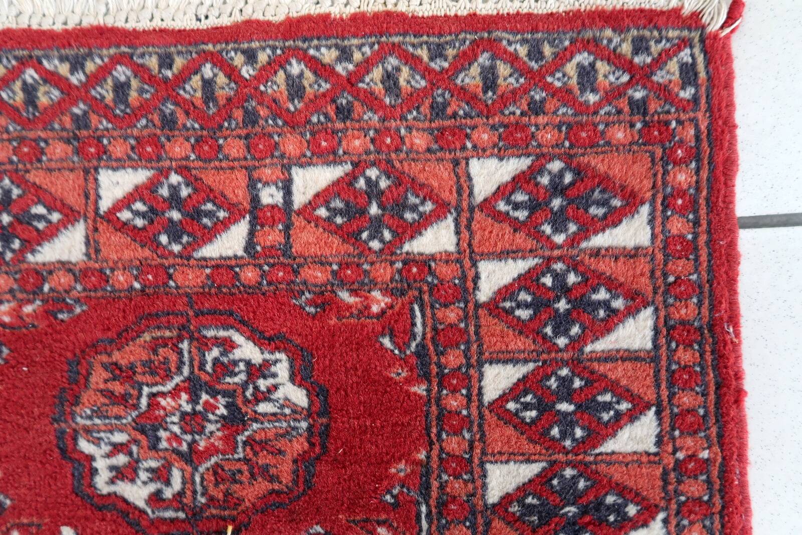 Tapis vintage fait main Afghan Ersari 62cm x 88cm (1970s) en laine