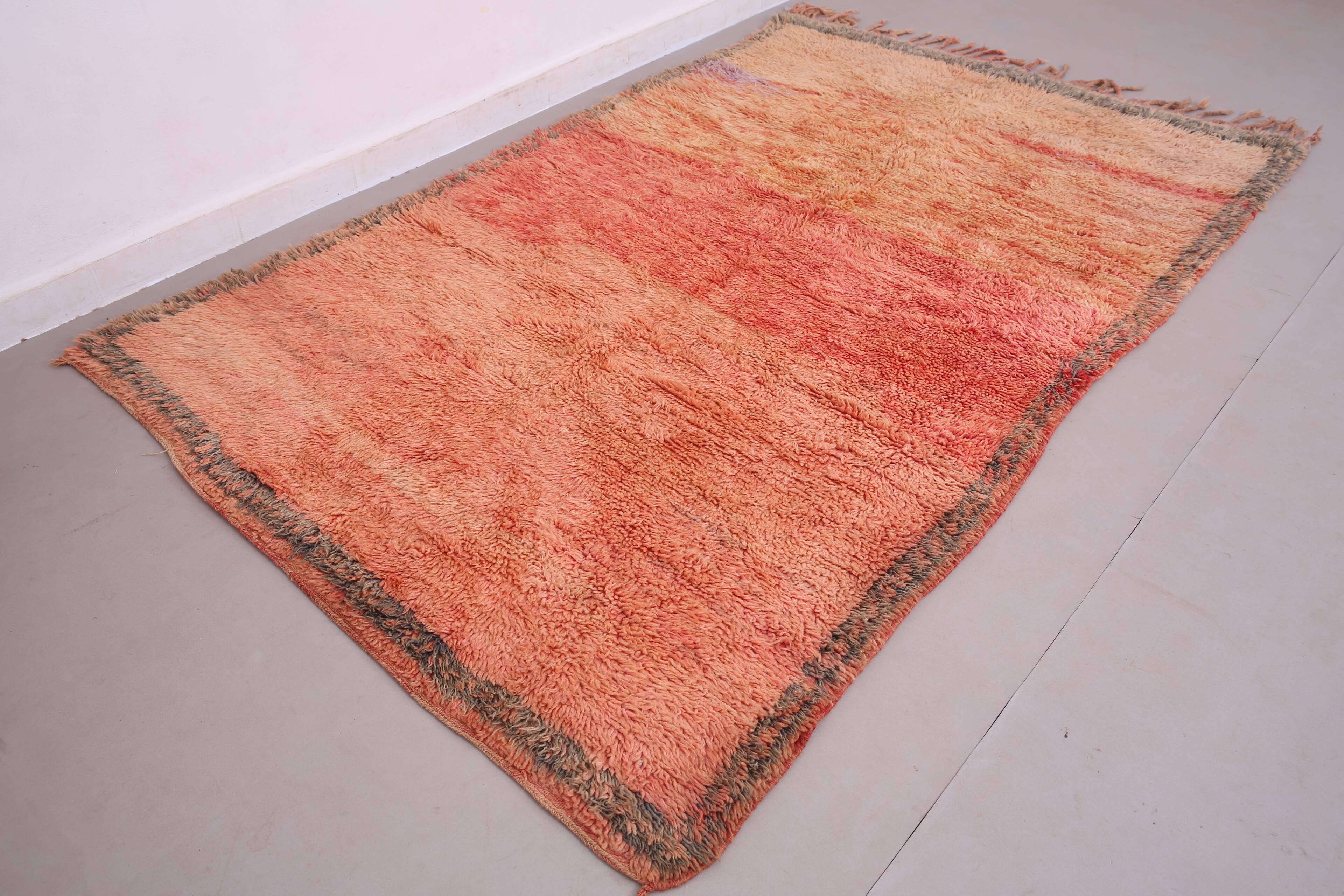 Peach Vintage Moroccan Rug 160 x 260 cm - Berber Wool Rug - Handmade Rug