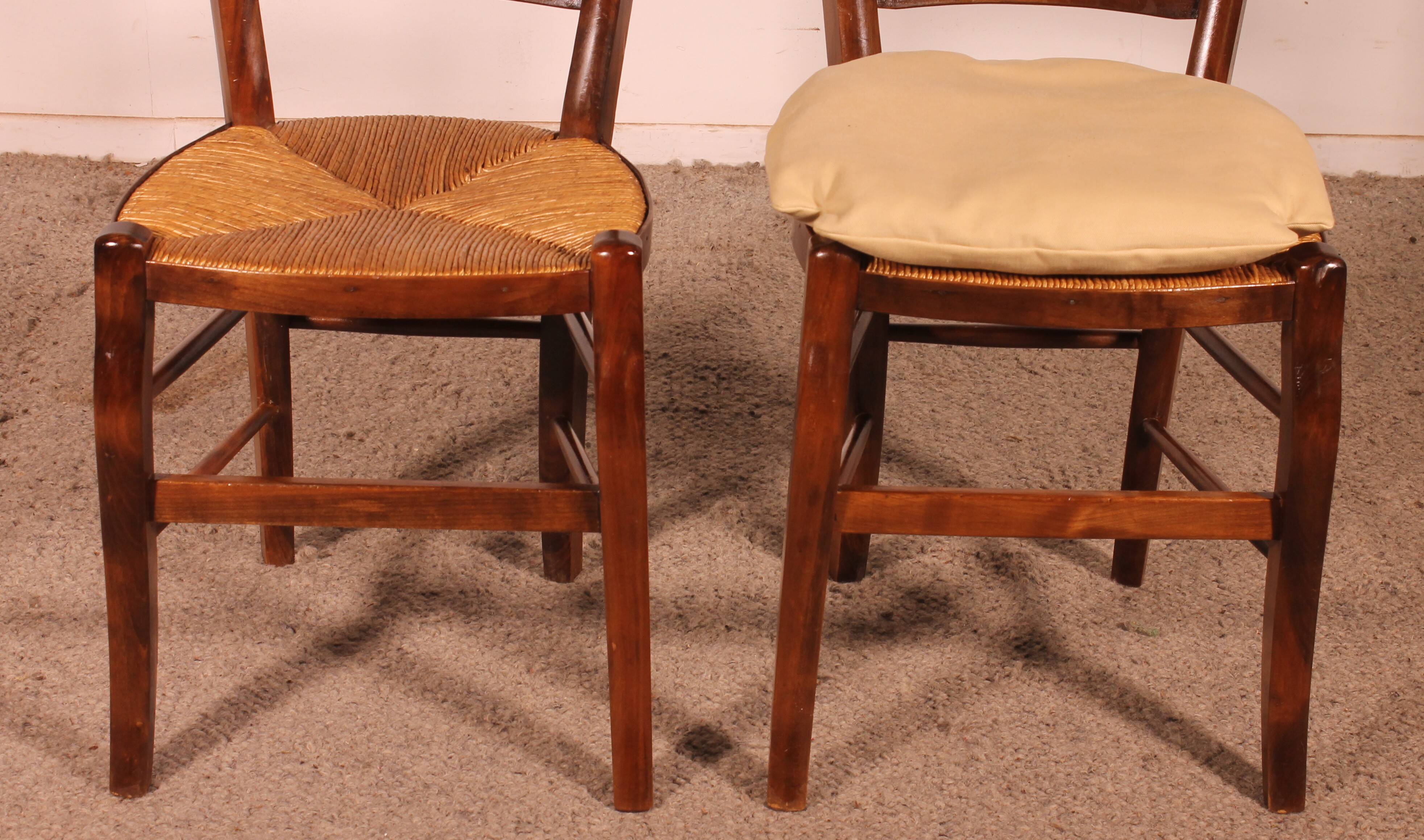 série de 8 chaises paillées en merisier