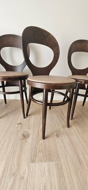 Set of 4 Baumann "Mouette" chairs – bent wood