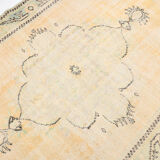Classic faded yellow oushak rug 269x176cm