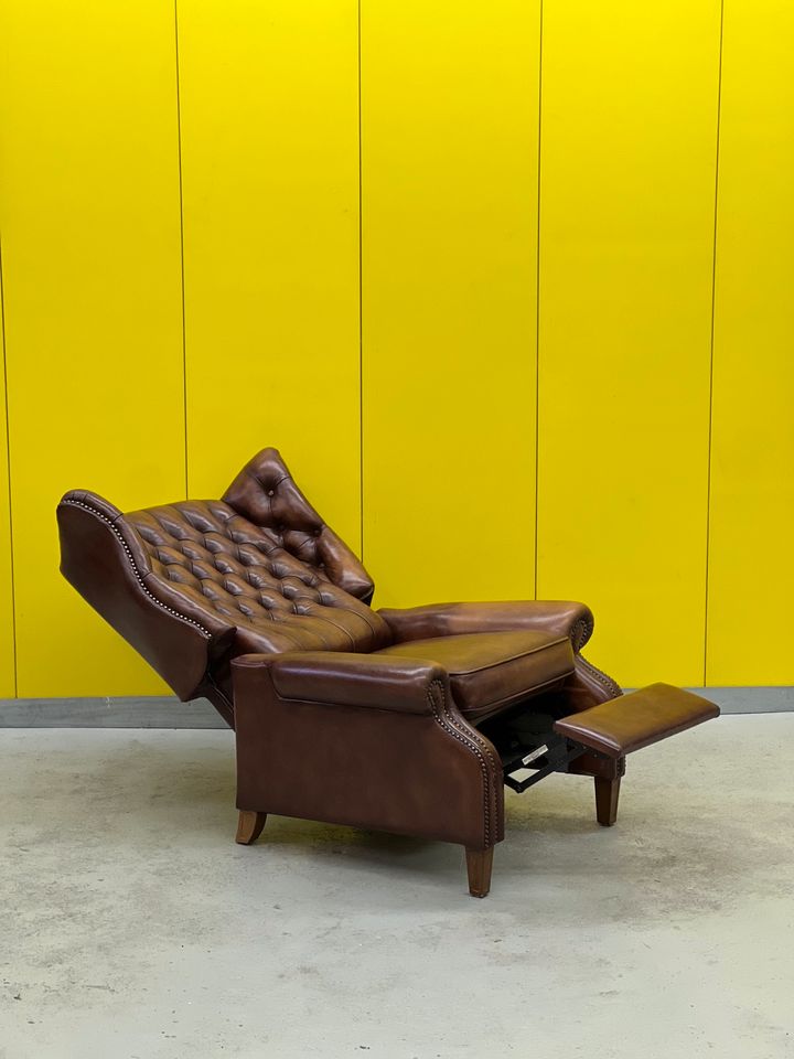 Fauteuil inclinable chesterfield vintage fait main marron