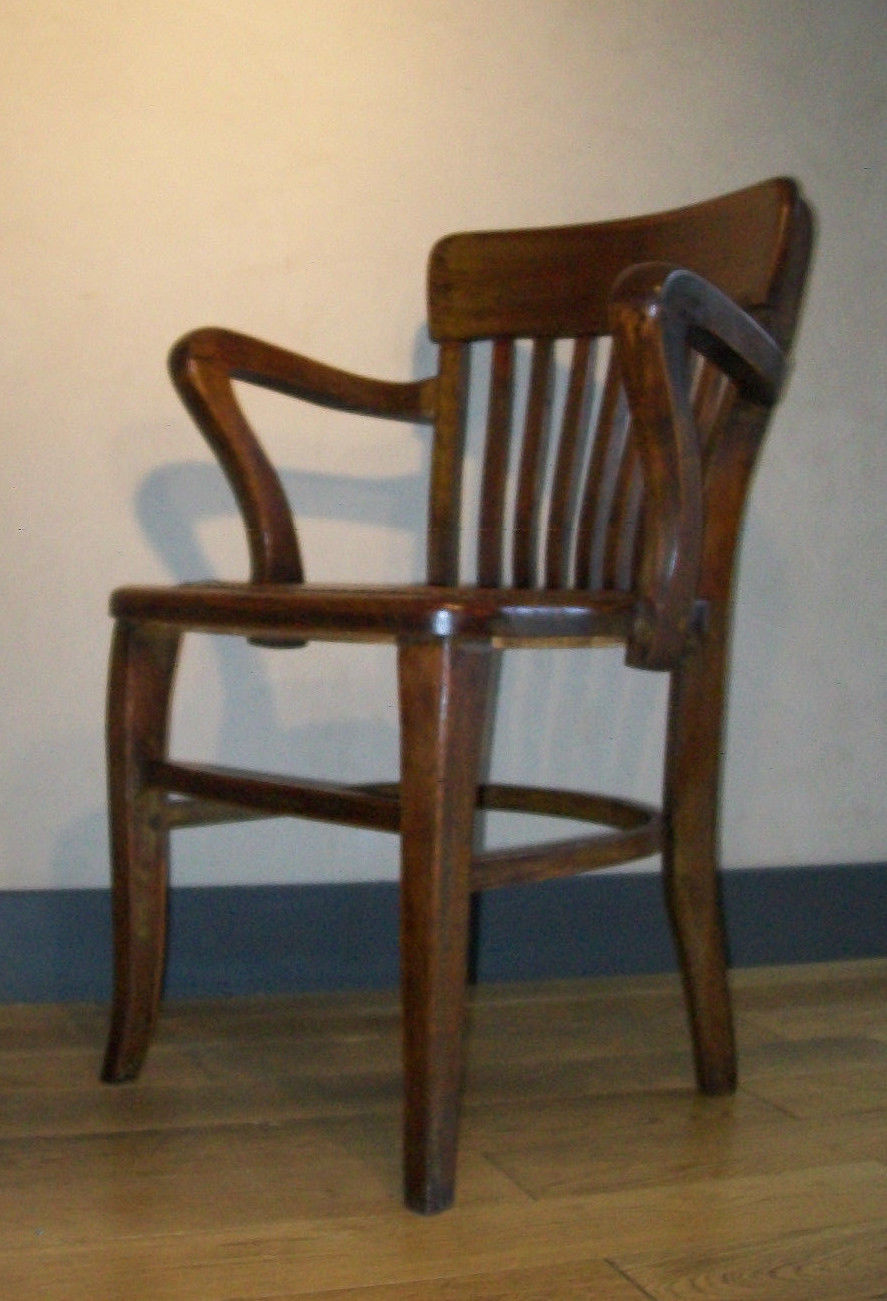 Former Chair American 1920-50