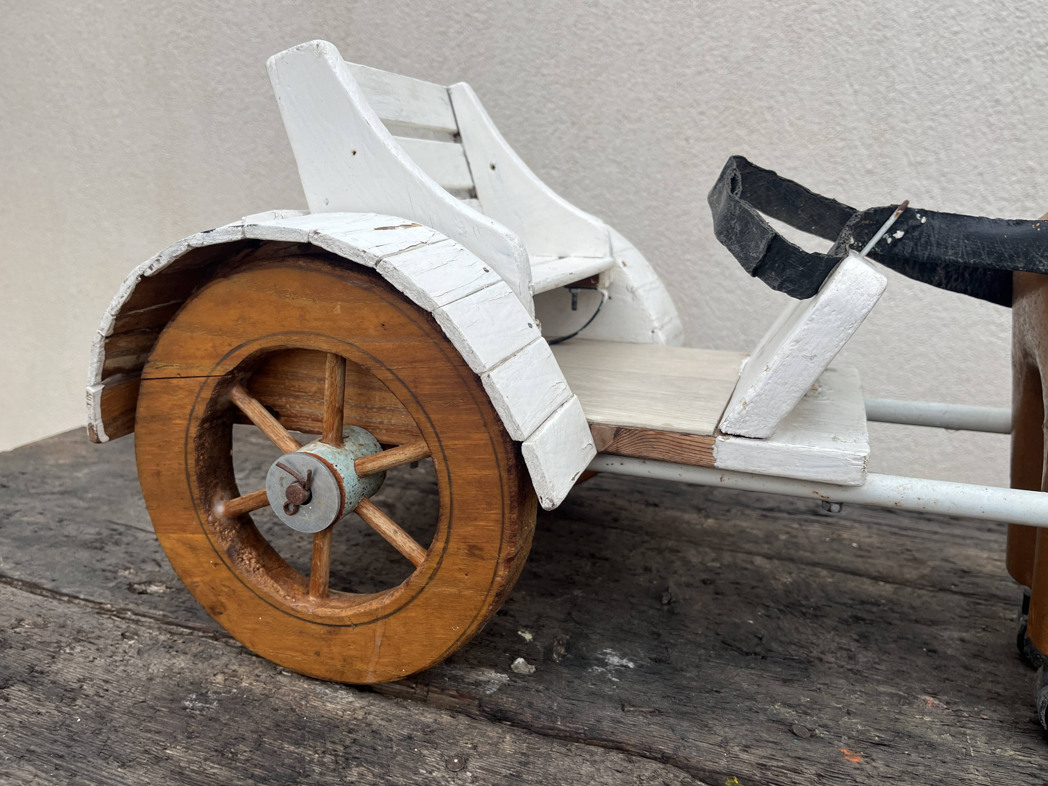 wooden horse cart toy from the 60s