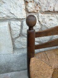 Mulched bench for children