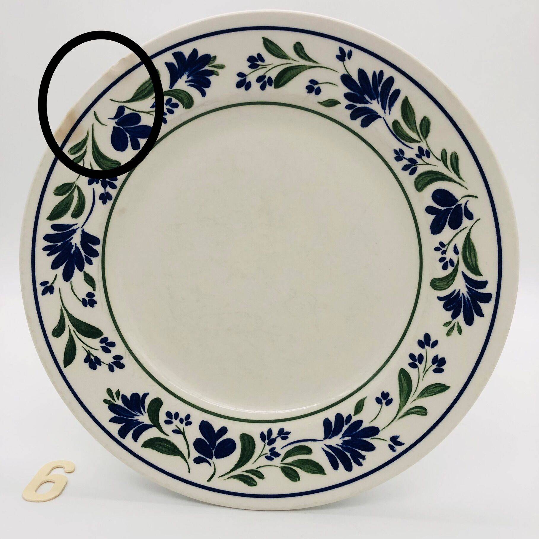 6 English dinner plates "Churchill", Staffordshire.