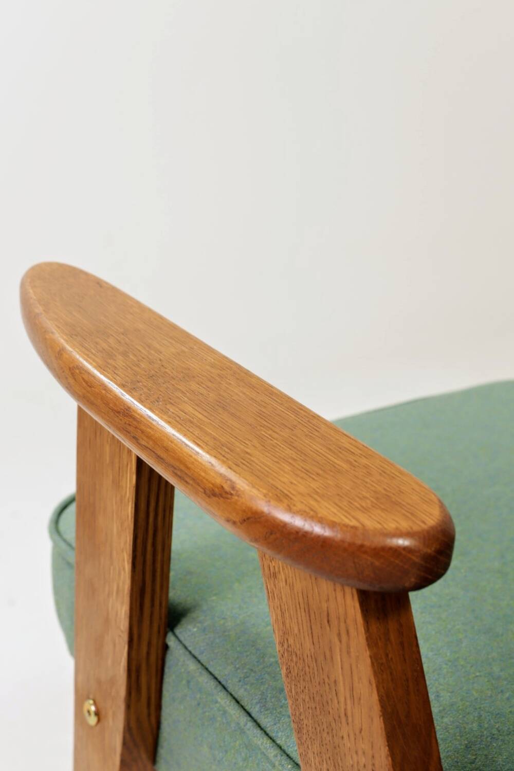 Vintage armchair 366 in solid oak, wool fabric.