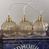 Cascade of three glass suspensions