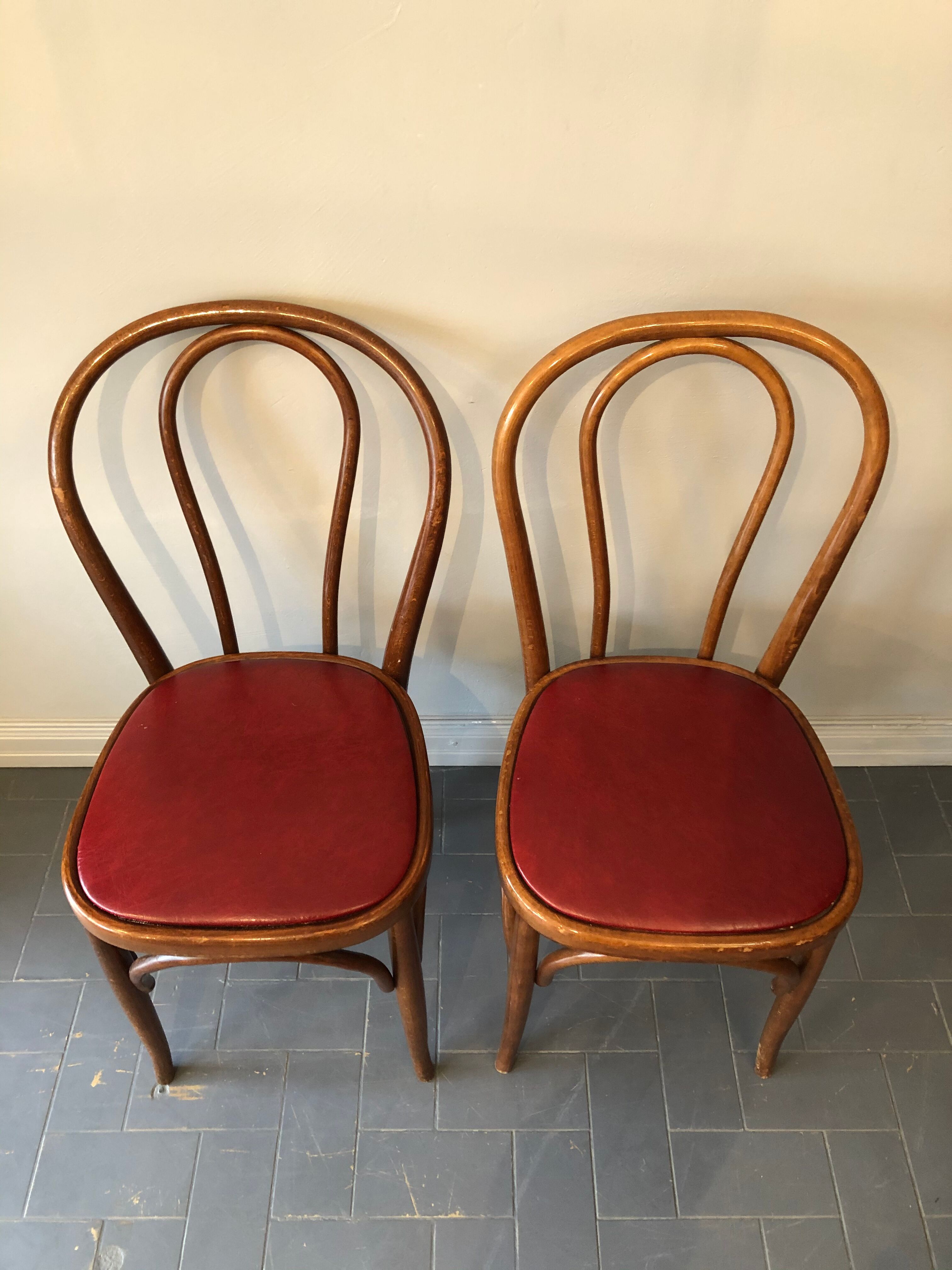 Bistro chair duo