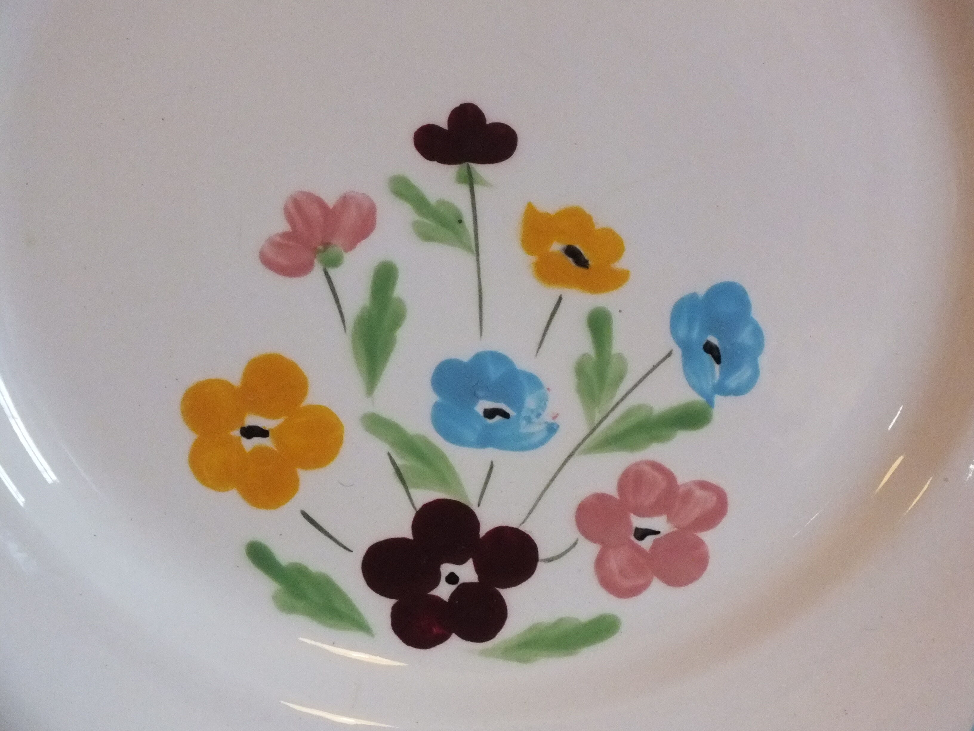 Round dish 50s Salins model Jocelyne - flowers