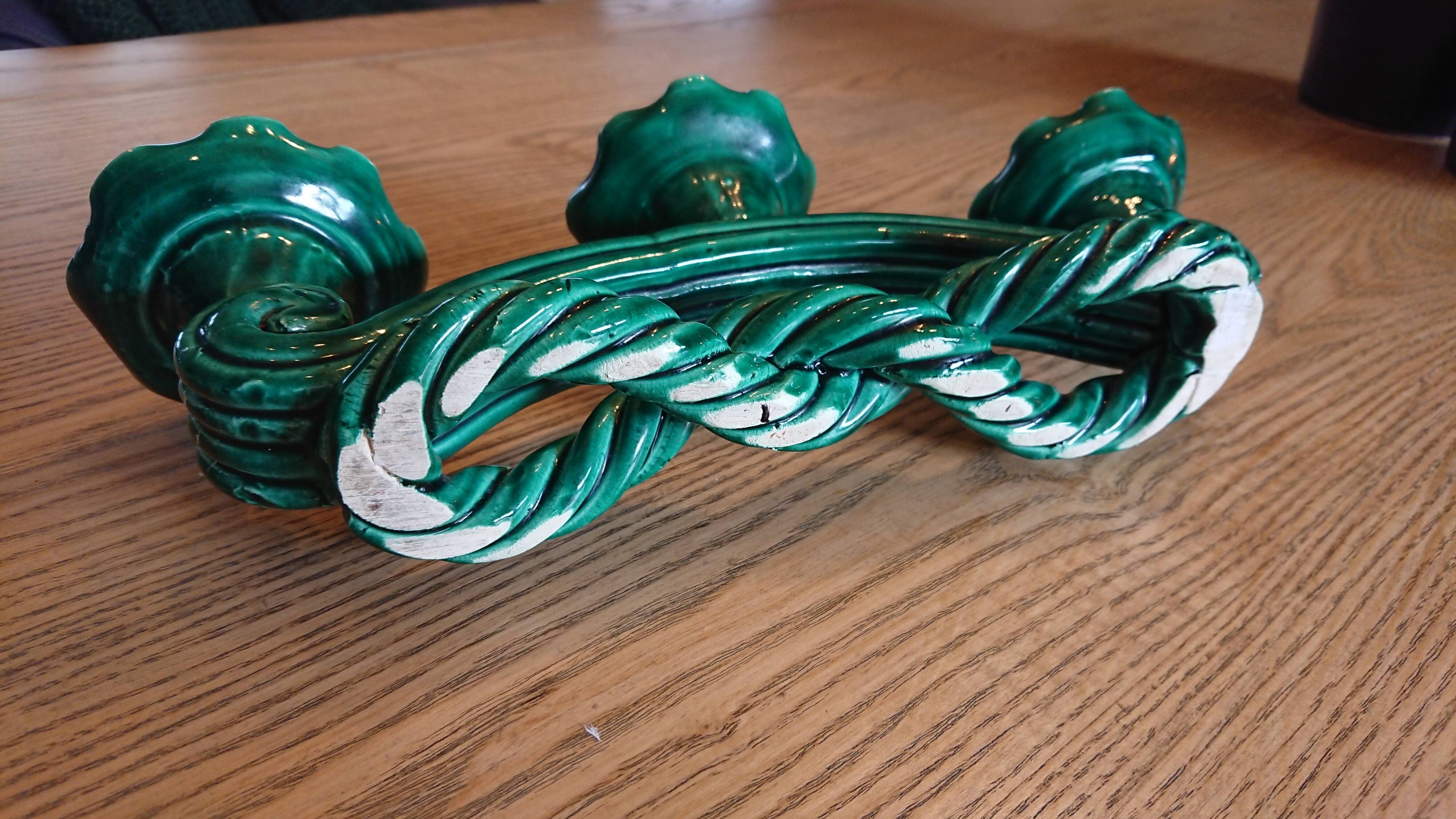 Vallauris 3-light candleholder in green earthenware