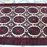 Ancien tapis persan. 194 x 102 cm.