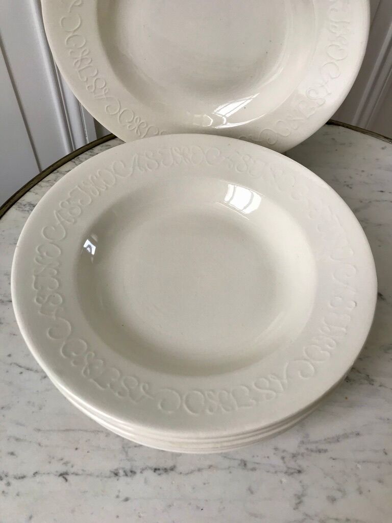 Set of 8 hollow plates Digoin Sarreguemines model Alphabet relief beige 40s