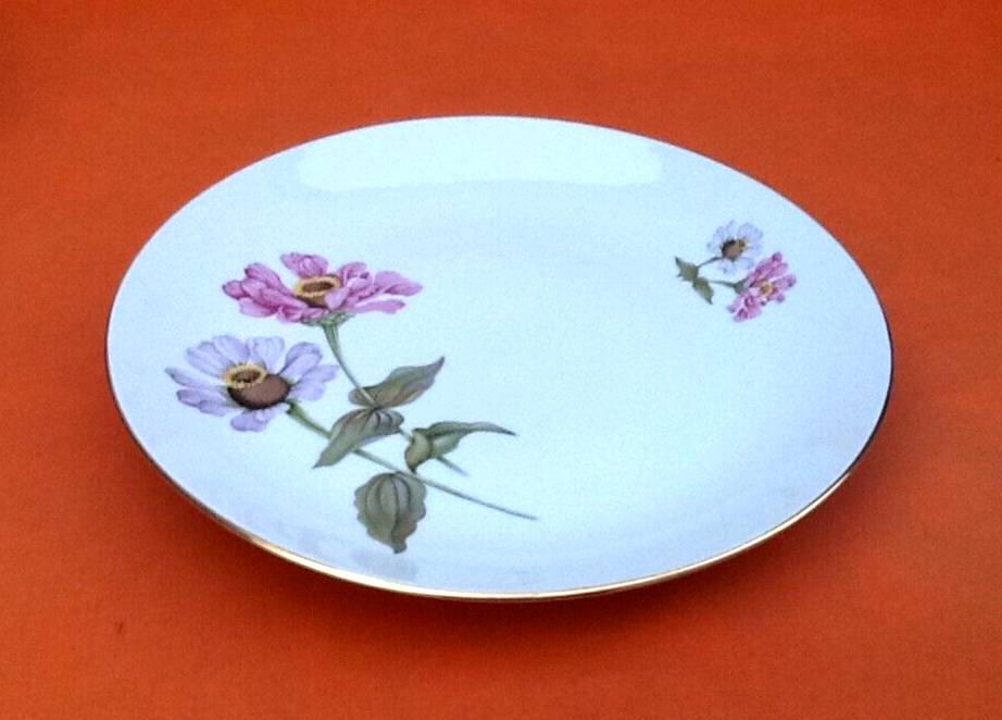Serving dish Fine Bohemian porcelain Floral decoration
