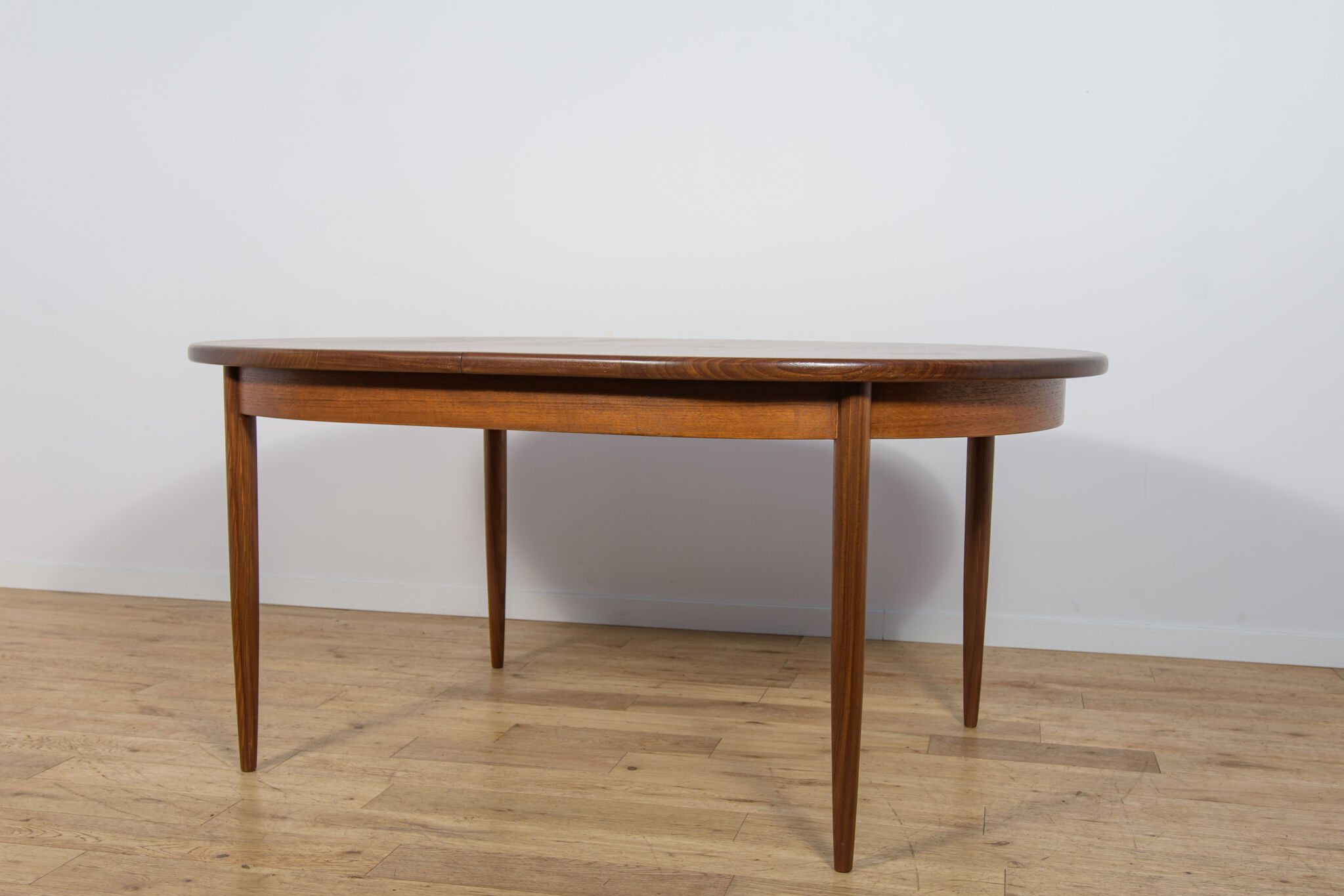 Mid-Century Modern Teak Oval Dining Table from G-Plan, United Kingdom, 1960s